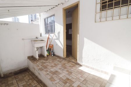 Casa para alugar com 40m², 1 quarto e sem vaga Casa para alugar com 40m², 1 quarto e sem vagaÁrea de Serviço