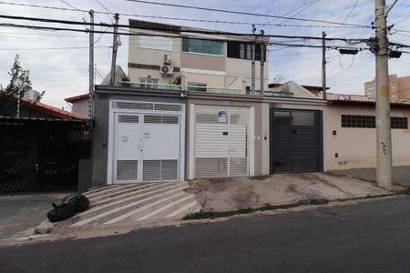Casa para alugar com 118m², 3 quartos e 2 vagasFachada