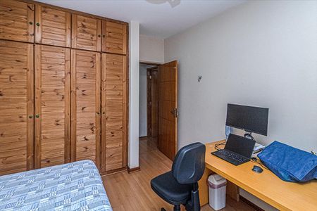 Apartamento à venda com 88m², 3 quartos e 1 vagaQuarto 2