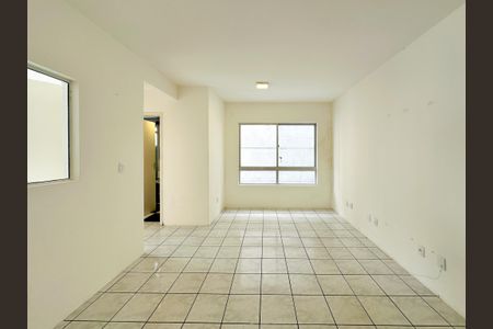 Apartamento para alugar com 2 quartos, 65m² em Barreiros, São José