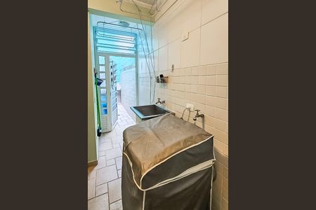 Casa à venda com 155m², 3 quartos e 1 vagaÁrea de Serviço