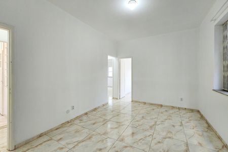 Apartamento para alugar com 90m², 3 quartos e 1 vaga Apartamento para alugar com 90m², 3 quartos e 1 vagaSala