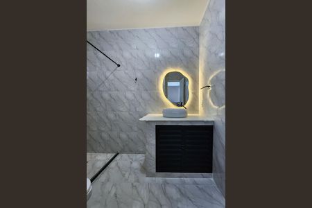 Apartamento para alugar com 90m², 3 quartos e 1 vaga Apartamento para alugar com 90m², 3 quartos e 1 vagaBanheiro