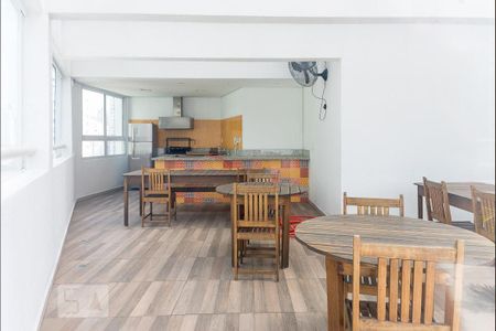 Studio para alugar com 25m², 1 quarto e sem vaga Studio para alugar com 25m², 1 quarto e sem vagaÁrea comum - Churrasqueira