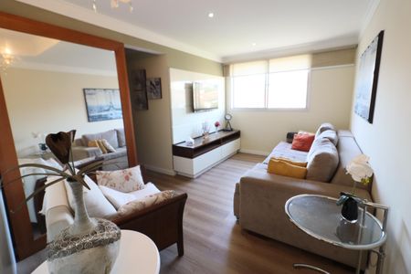 Sala de apartamento para alugar com 2 quartos, 70m² em Vila Yara, Osasco