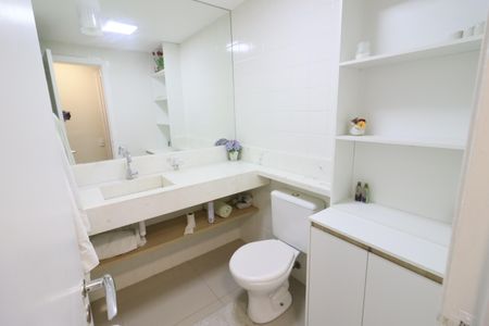 Apartamento para alugar com 70m², 2 quartos e 1 vagaBanheiro