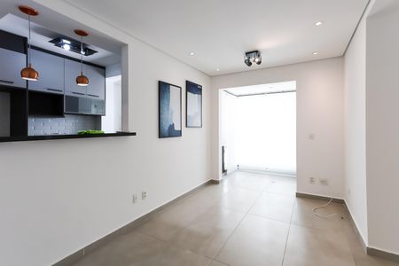 Apartamento para alugar com 55m², 2 quartos e 1 vagaSala 