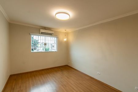 Casa para alugar com 120m², 2 quartos e 1 vagaQuarto 1