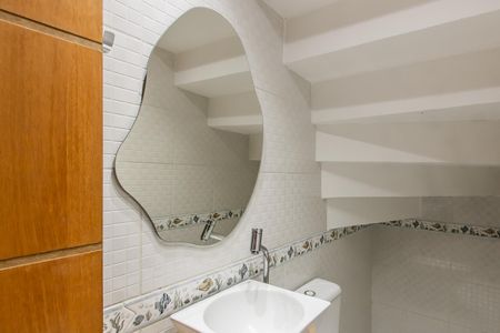 Casa para alugar com 120m², 2 quartos e 1 vagaLavabo