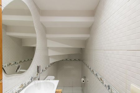 Casa para alugar com 120m², 2 quartos e 1 vagaLavabo