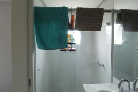 Apartamento à venda com 62m², 2 quartos e 2 vagasBanheiro da Suíte 1