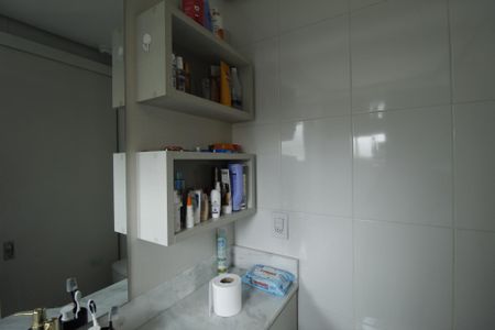 Apartamento à venda com 62m², 2 quartos e 2 vagasBanheiro da Suíte 1