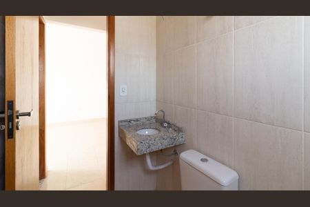 Apartamento à venda com 48m², 2 quartos e sem vaga Apartamento à venda com 48m², 2 quartos e sem vagaBanheiro