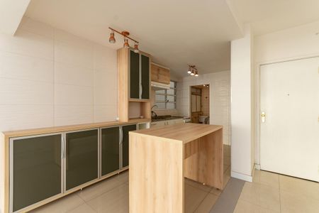 Apartamento à venda com 110m², 2 quartos e 1 vaga Apartamento à venda com 110m², 2 quartos e 1 vagaCozinha Americana