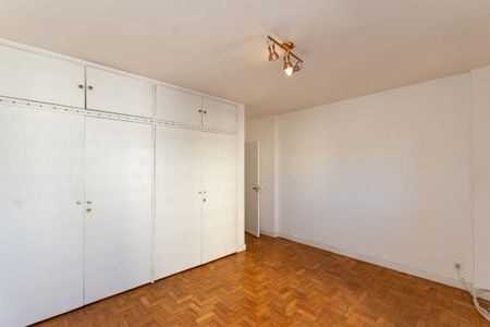 Apartamento à venda com 110m², 2 quartos e 1 vaga Apartamento à venda com 110m², 2 quartos e 1 vagaQuarto 1