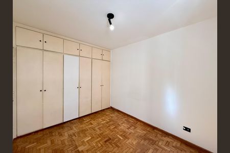 Apartamento à venda com 150m², 3 quartos e 1 vaga Apartamento à venda com 150m², 3 quartos e 1 vagaQuarto 2