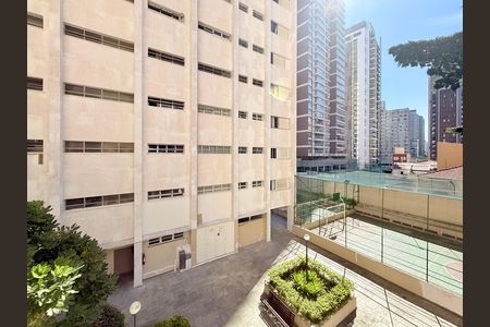 Apartamento à venda com 150m², 3 quartos e 1 vaga Apartamento à venda com 150m², 3 quartos e 1 vagaVista Suíte