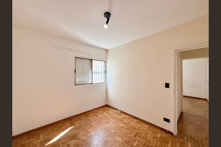 Apartamento à venda com 150m², 3 quartos e 1 vaga Apartamento à venda com 150m², 3 quartos e 1 vagaQuarto 2