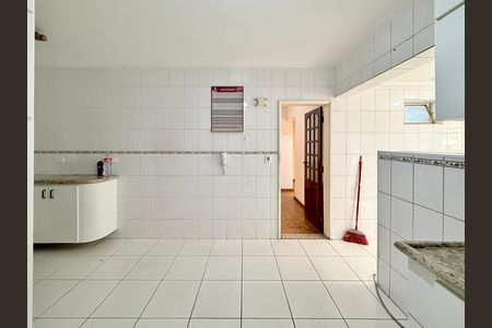 Apartamento à venda com 150m², 3 quartos e 1 vaga Apartamento à venda com 150m², 3 quartos e 1 vagaCozinha