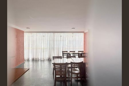 Apartamento à venda com 150m², 3 quartos e 1 vaga Apartamento à venda com 150m², 3 quartos e 1 vagaÁrea comum
