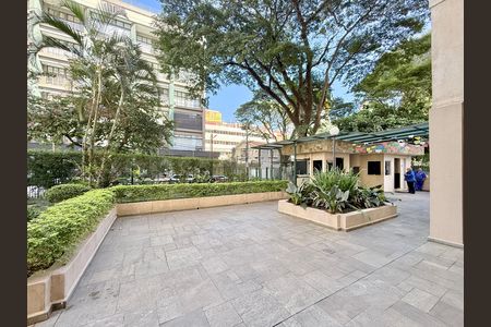 Apartamento à venda com 150m², 3 quartos e 1 vaga Apartamento à venda com 150m², 3 quartos e 1 vagaÁrea comum