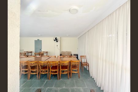 Apartamento à venda com 150m², 3 quartos e 1 vaga Apartamento à venda com 150m², 3 quartos e 1 vagaÁrea comum