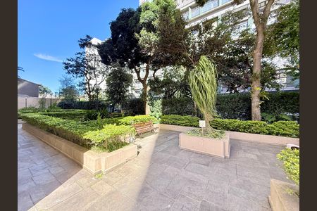 Apartamento à venda com 150m², 3 quartos e 1 vaga Apartamento à venda com 150m², 3 quartos e 1 vagaÁrea comum