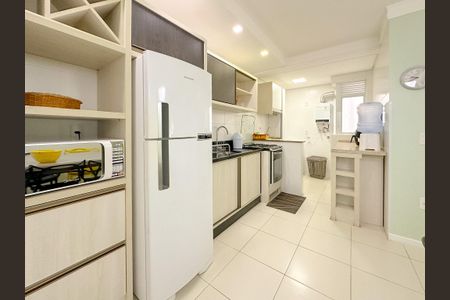Apartamento para alugar com 80m², 2 quartos e 1 vagaCozinha