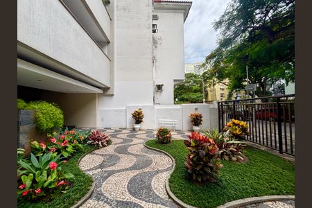 Apartamento para alugar com 83m², 2 quartos e 1 vaga Apartamento para alugar com 83m², 2 quartos e 1 vagaPortaria