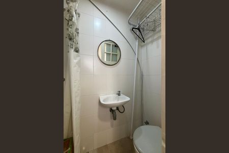 Apartamento para alugar com 83m², 2 quartos e 1 vaga Apartamento para alugar com 83m², 2 quartos e 1 vagaÁrea de serviço - banheiro