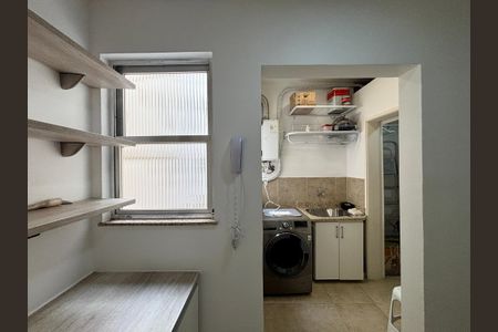 Apartamento para alugar com 83m², 2 quartos e 1 vaga Apartamento para alugar com 83m², 2 quartos e 1 vagaÁrea de serviço