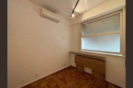 Apartamento para alugar com 83m², 2 quartos e 1 vaga Apartamento para alugar com 83m², 2 quartos e 1 vagaQuarto