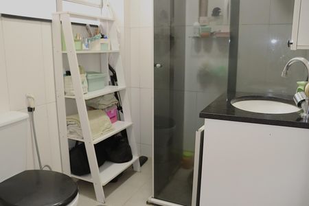 Banheiro de apartamento para alugar com 1 quarto, 50m² em Bela Vista, São Paulo