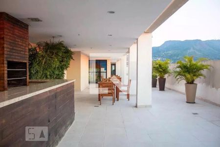 Apartamento à venda com 73m², 2 quartos e 1 vagaÁrea Comum