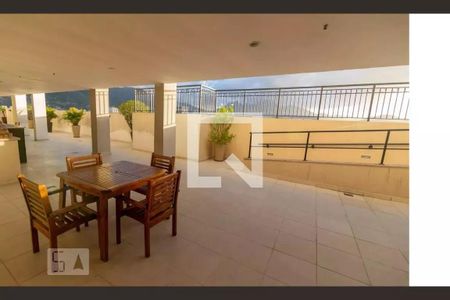 Apartamento à venda com 73m², 2 quartos e 1 vagaÁrea Comum