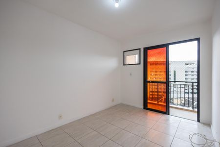 Apartamento à venda com 73m², 2 quartos e 1 vagaSuite