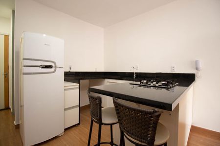 Studio para alugar com 40m², 1 quarto e sem vaga Studio para alugar com 40m², 1 quarto e sem vagaCozinha e Área de Serviço