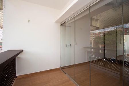 Sacada de kitnet/studio para alugar com 1 quarto, 40m² em Asa Norte, Brasília