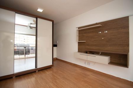 Studio para alugar com 40m², 1 quarto e sem vaga Studio para alugar com 40m², 1 quarto e sem vagaSala/Quarto