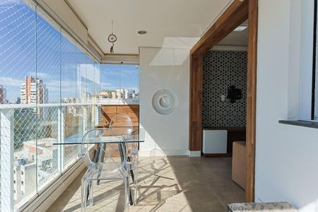 Apartamento para alugar com 50m², 1 quarto e 1 vagaVaranda