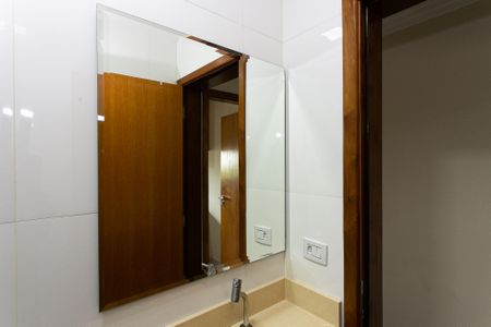 Casa para alugar com 200m², 3 quartos e 4 vagas Casa para alugar com 200m², 3 quartos e 4 vagasBanheiro Social