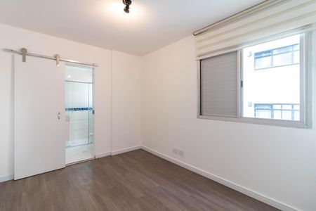Apartamento à venda com 72m², 2 quartos e 1 vagaSuíte