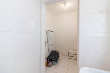 Apartamento à venda com 72m², 2 quartos e 1 vagaÁrea de Serviço