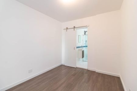 Apartamento à venda com 72m², 2 quartos e 1 vagaSuíte