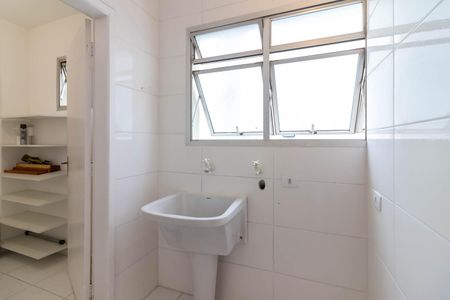 Apartamento à venda com 72m², 2 quartos e 1 vagaÁrea de Serviço