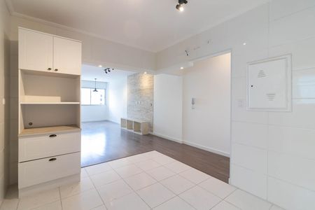 Apartamento à venda com 72m², 2 quartos e 1 vagaCozinha