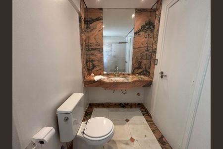 Apartamento para alugar com 169m², 2 quartos e 2 vagas Apartamento para alugar com 169m², 2 quartos e 2 vagasBanheiro Social