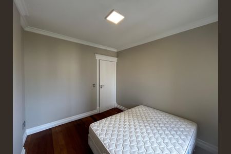 Apartamento para alugar com 169m², 3 quartos e 2 vagas Apartamento para alugar com 169m², 3 quartos e 2 vagasQuarto