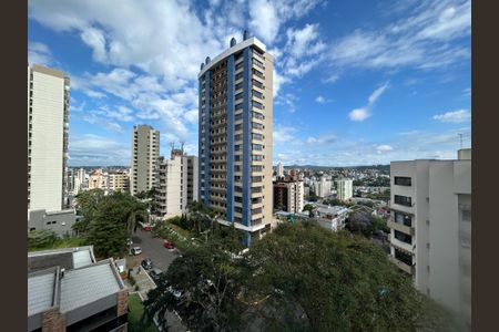 Apartamento para alugar com 169m², 3 quartos e 2 vagas Apartamento para alugar com 169m², 3 quartos e 2 vagasVista Área de Serviço