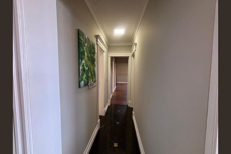 Apartamento para alugar com 169m², 2 quartos e 2 vagas Apartamento para alugar com 169m², 2 quartos e 2 vagasCorredor